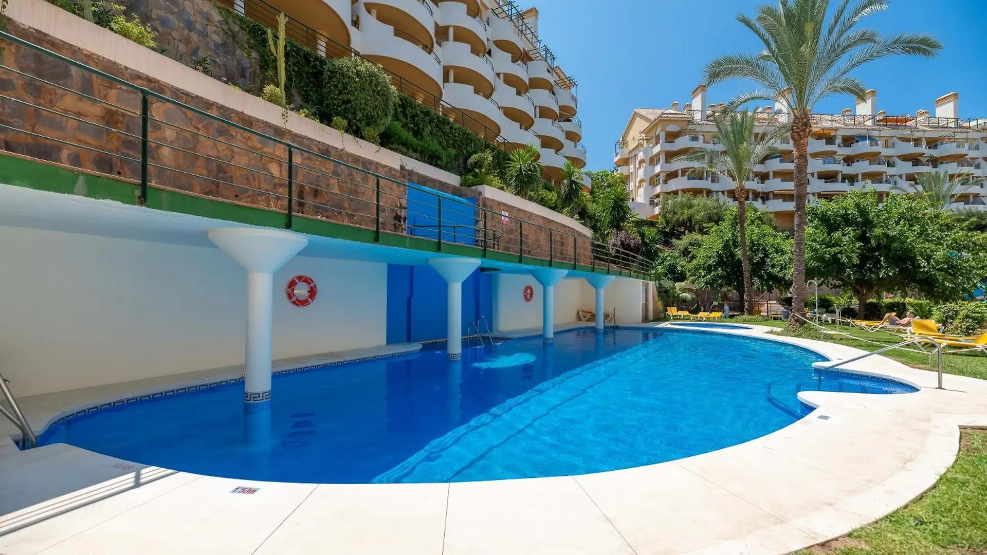 Elegant 2 Bdrm Penthouse With Bbq And Pools Apartment Marbella 0*,  Spain