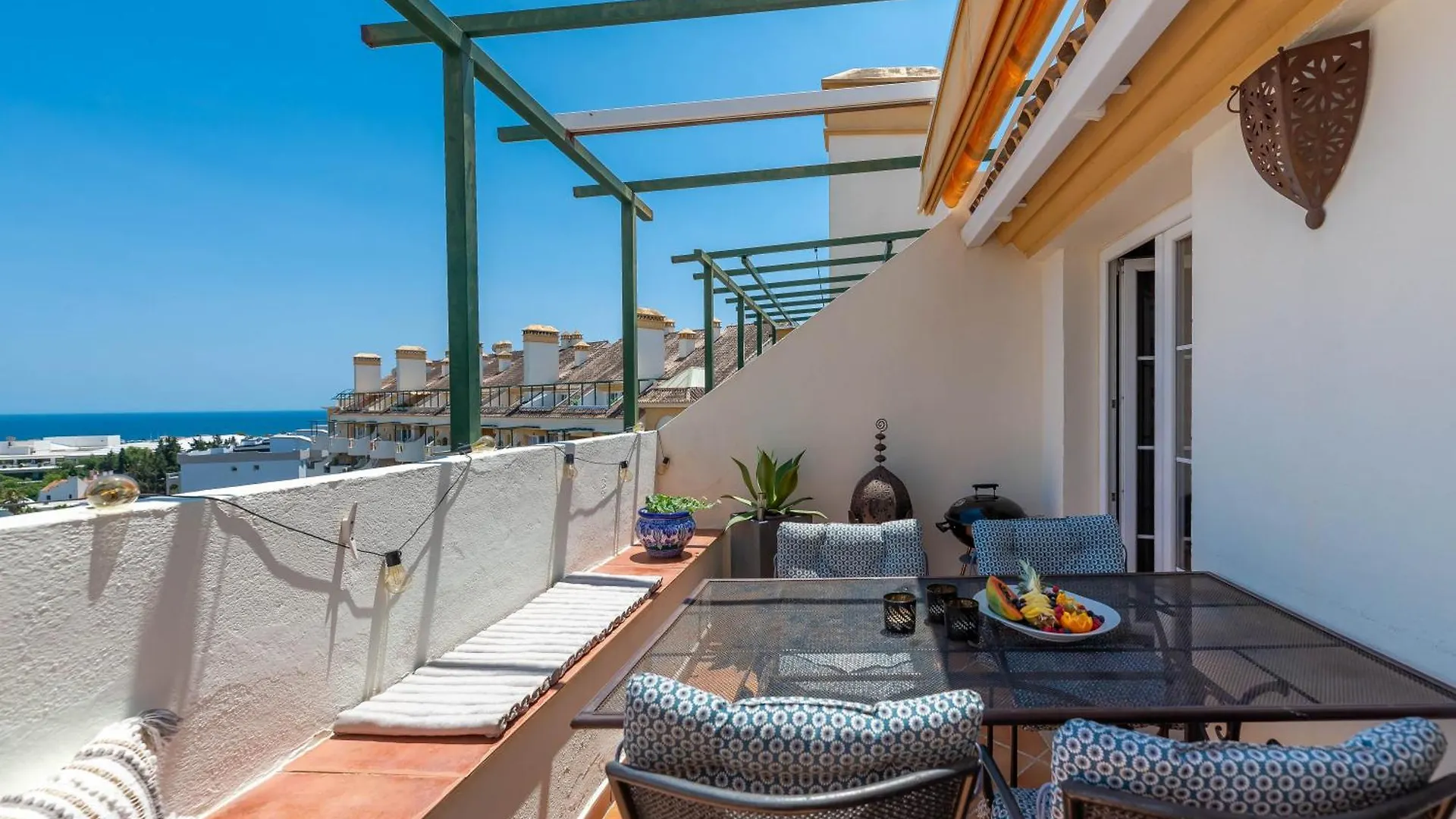 Elegant 2 Bdrm Penthouse With Bbq And Pools Apartment Marbella Spain